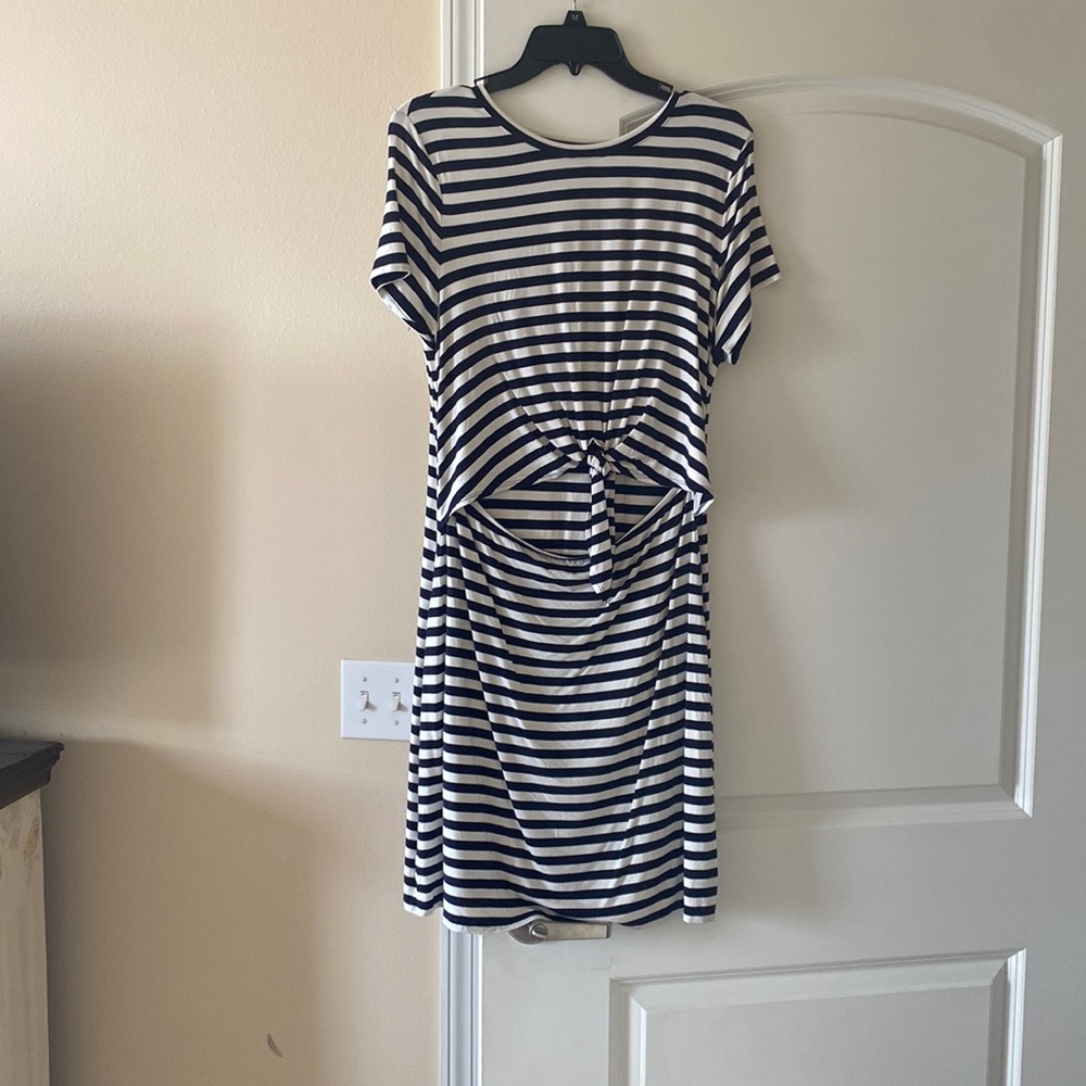 Loft. Soft, cotton Beach dress. Size: Medium